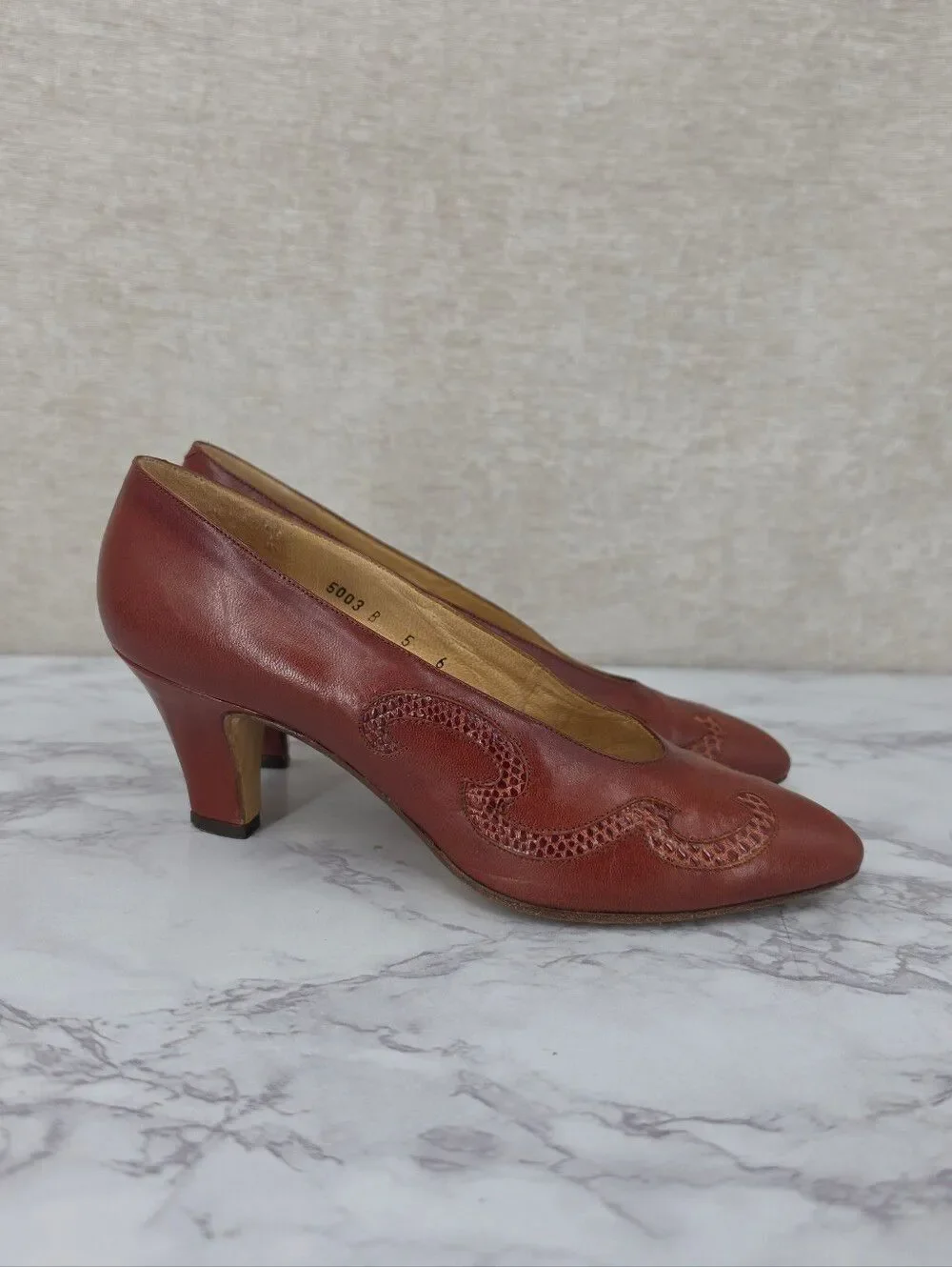 Bottega Veneta Vintage Leather Pumps Heels with Lizard Inset Design
